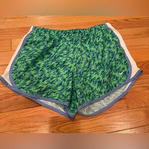 Girls Nike Tempo Dri-Fit Shorts Built in Underwear, Size Youth XL